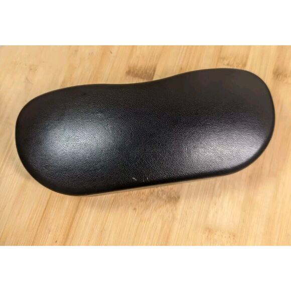 Ray-Ban Black Clamshell Sunglasses Authentic Hard Case & Cloth Only - Picture 3 of 3